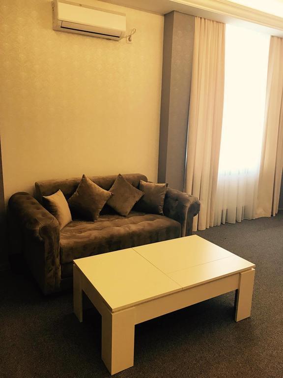 Central Hotel Soroca Eksteriør billede